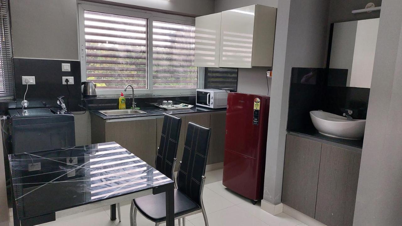 Kochi Gdc - Apartment Suites المظهر الخارجي الصورة